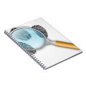 探偵の糸口の発見指はミステリーの指紋をとります ノートブック (右側)