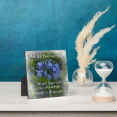 控えめなカスタムイーゼルの額である フォトプラーク (インサイチュ)