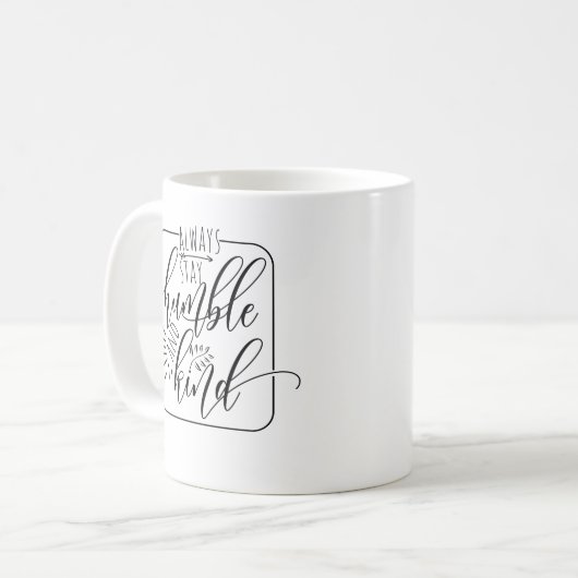 控え目で、親切な精神のヨガのマグに常にとどまって下さい コーヒーマグカップ (正面左)