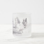 推測何か。 鶏のお尻によって曇らされる短いマグ フロストグラスマグカップ (中央)