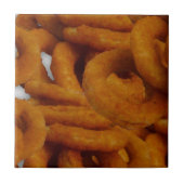 揚げられていた金タマネギリングの写真撮影 タイル (正面)