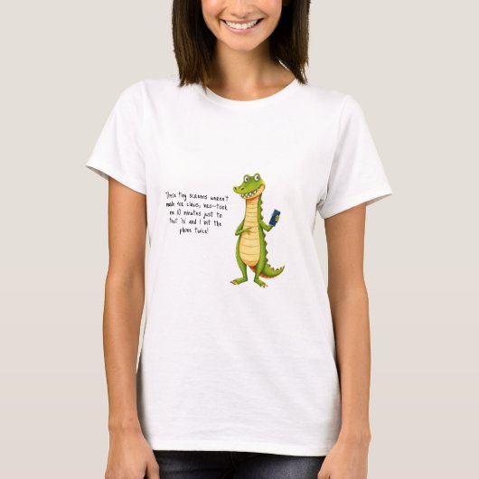 携帯電話を使ったワニおもしろい Tシャツ (正面)