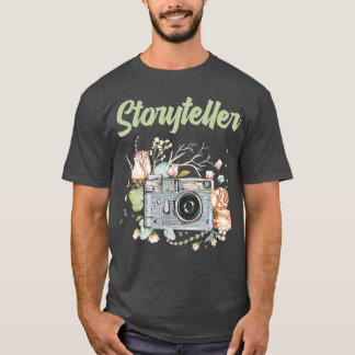 撮影日 – カメラカメラカメラマンStoryteller Tシャツ