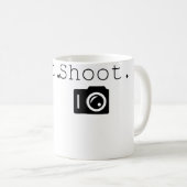 撮影。カメラを持つ写真家 コーヒーマグカップ (正面右)