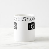 撮影。カメラを持つ写真家 コーヒーマグカップ (中央)