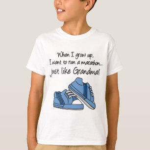 操業マラソンはちょうど私の祖母を好みます Tシャツ