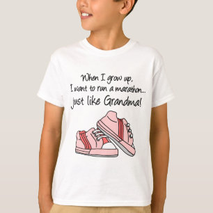 操業マラソンはちょうど私の祖母を好みます Tシャツ