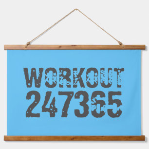 擦り切れたアウトとスクラッチ文字トレーニング247365青 吊り下げ型タペストリー