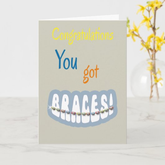 支柱-支柱のスマイルの男の子--を得るお祝い カード (黄色い花)