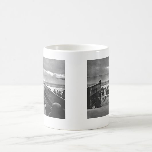 攻撃開始日- 1944年のノルマンディーの侵入 コーヒーマグカップ (中央)