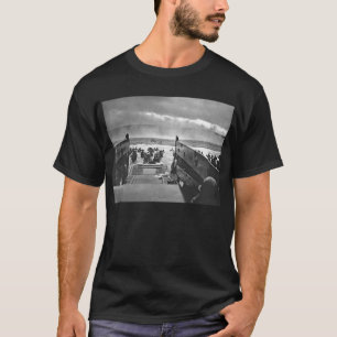 攻撃開始日- 1944年のノルマンディーの侵入 Tシャツ