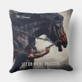 「放せ、引っ張られよ」と強力な馬 クッション (裏面)