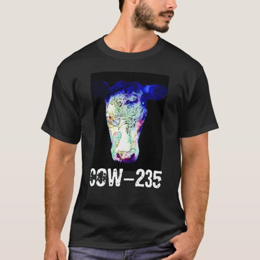 放射は白熱［赤熱］光を放つな牛頭部を覆いました Tシャツ (正面)