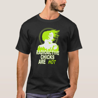 放射性ひよこは熱いです Tシャツ