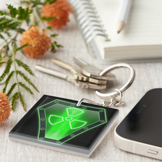 放射性 キーホルダー (正面右)
