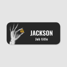 放射線シンボルを持つ手