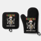 放射線学クリスマスサンタスケルトンX線技術者 鍋つかみ&鍋敷きセット (正面)