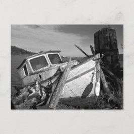 放棄された難破船の白黒写真 ポストカード