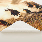 放浪する馬を追いかけるカウボーイたち。ロープで馬を漕いで シェルパブランケット (3/4)