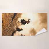 放浪する馬を追いかけるカウボーイたち。ロープで馬を漕いで バスタオル (バスタオル)