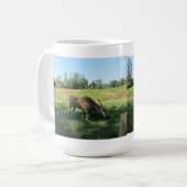 放牧アンテロープ コーヒーマグカップ (正面左)