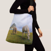 放牧馬 クロスボディバッグ (クローズアップ)