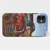 放置された農場と錆びたオレンジ色のダッジトラック Case-Mate iPhoneケース (裏面(横))