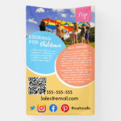 放課後のベビーシッターの保育生活の親切さ 横断幕 (縦)