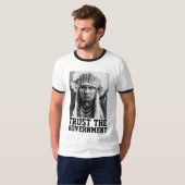 政府のインディアンTシャツを信頼する Tシャツ (正面フル)