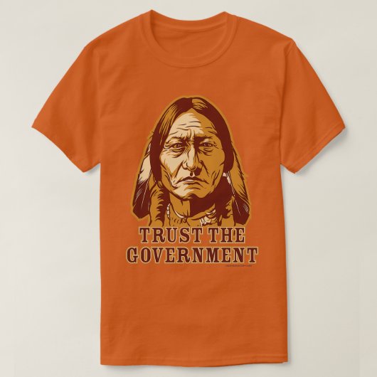 政府の威張りを信頼する Tシャツ (デザイン正面)