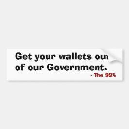政府のBumperから財布を取り出す バンパーステッカー