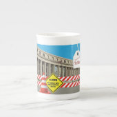 政府のShudownのティーカップ! ボーンチャイナマグカップ (正面)