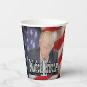 政治犯をトランプする 紙コップ (裏面)