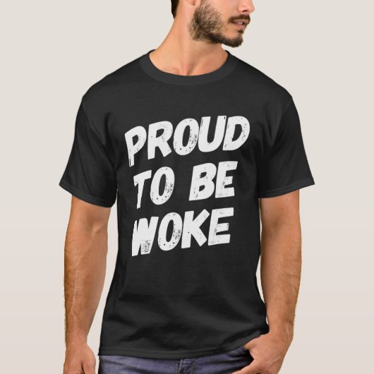 政治的に十分な情報を持つ社会主義者の左派誇りを持った Tシャツ (正面)