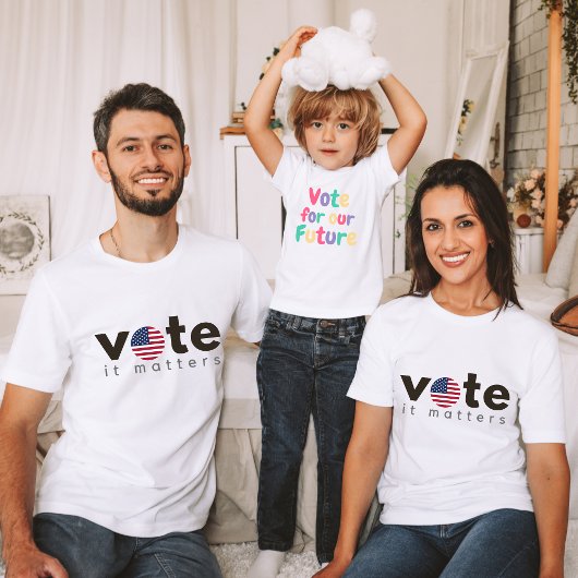 政治的ギフト2024選挙投票それが重要フラグ Tシャツ