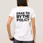 政策の抗議によって手を離す動きを掴む Tシャツ (裏面)