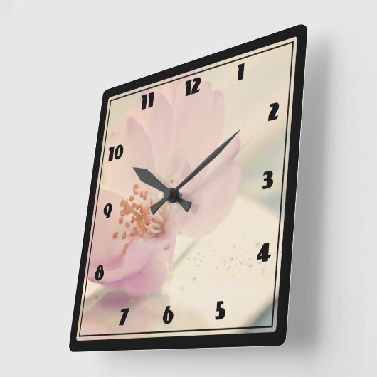 敏感で柔らかいピンクの桜の花 スクエア壁時計 (傾斜)