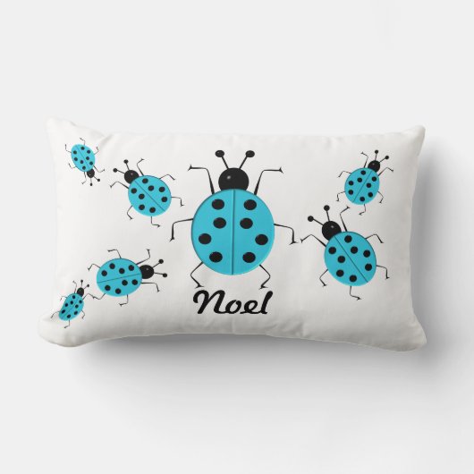 救だ！可愛いカラフルラディバグパーソナライズされた。 ランバークッション (正面)