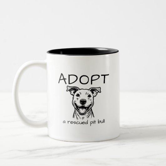 救助されたピットブルを採用する(気難しい耳で幸せ) ツートーンマグカップ (左)