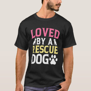 救助犬、野生生物、犬の救助、サヴィンに愛される Tシャツ