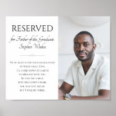 救卒業生の父親が座る ポスター (正面)