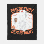 救急科おかしなハロウィーンナースエッセンティ フリースブランケット (正面)