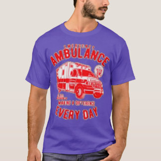 救急車の運転手 Tシャツ
