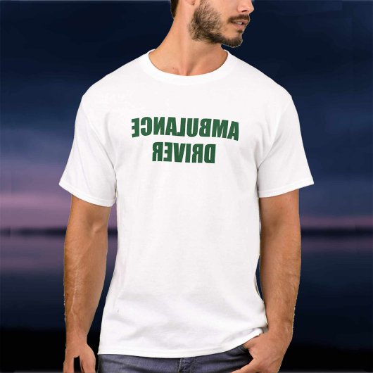 救急車の運転手 Tシャツ