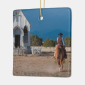教会に馬に乗る西カウボーイ セラミックオーナメント (左)