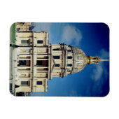 教会の外観、1676年に始まった（写真） マグネット (横)