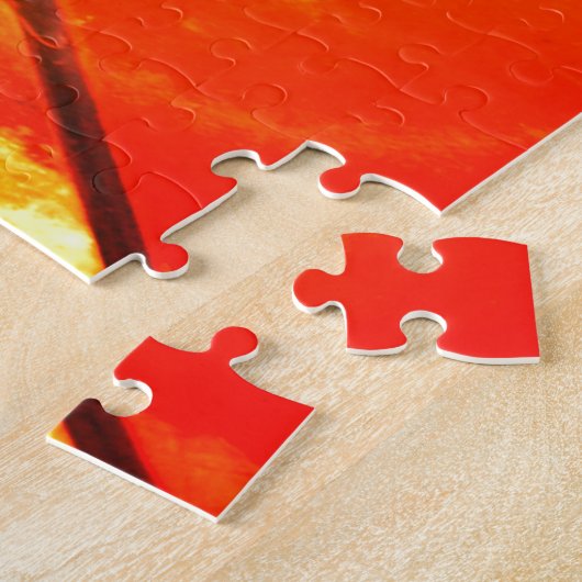 教会の窓から注ぎ出される魔法の光 ジグソーパズル (側面)