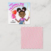 教室のバレンタインをスキップするアフリカ系アメリカ人の少女 ノートカード (正面/裏面)