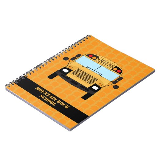 教室先生と黄色いスクールバスの運転手 ノートブック (左側)