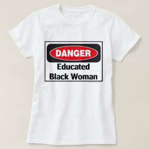 教育がある黒人女性 Tシャツ
